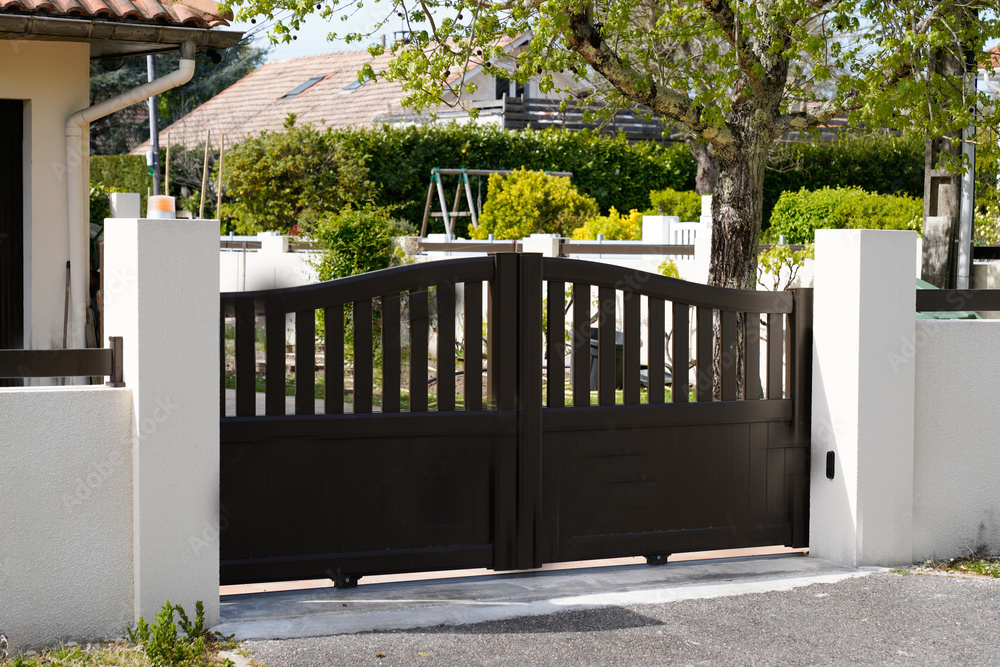 automated-driveway-gate